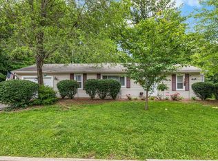 15 Melody Ln S, Saint Charles, MO 63303