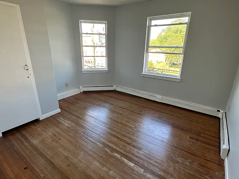 126 Oak St #2B — Photo 7