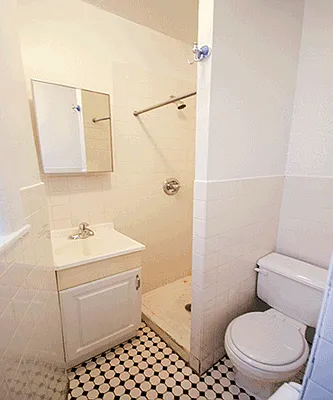 Rented by MetroNest | media 21