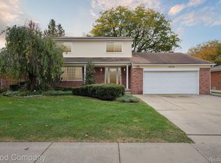 22720 Colony St, Saint Clair Shores, MI