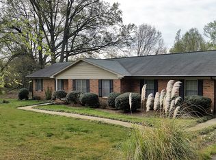 2401 Simfield Church Rd, Matthews, NC 28105