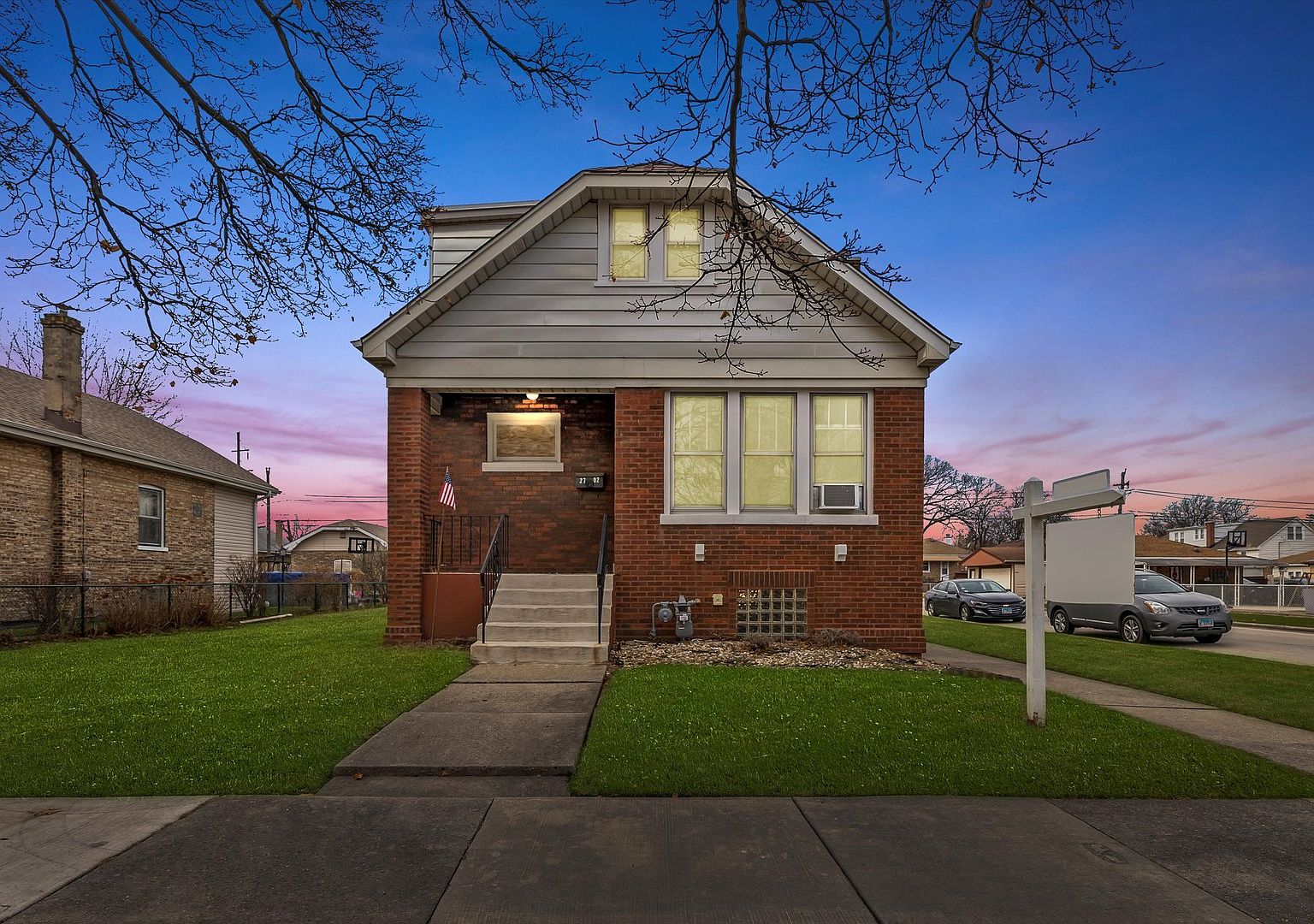 2702 Clinton Ave, Berwyn, IL 60402 Zillow