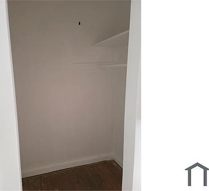2nd image of 10520 S Vermont Ave