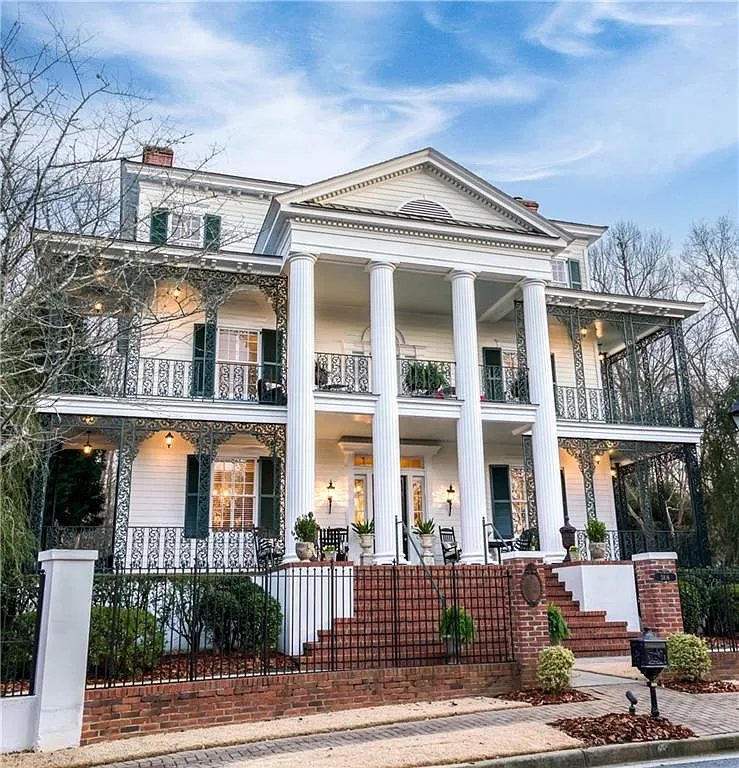 Replica of Disneyland's Haunted Mansion Ride Reduced in Duluth, Georgia ...