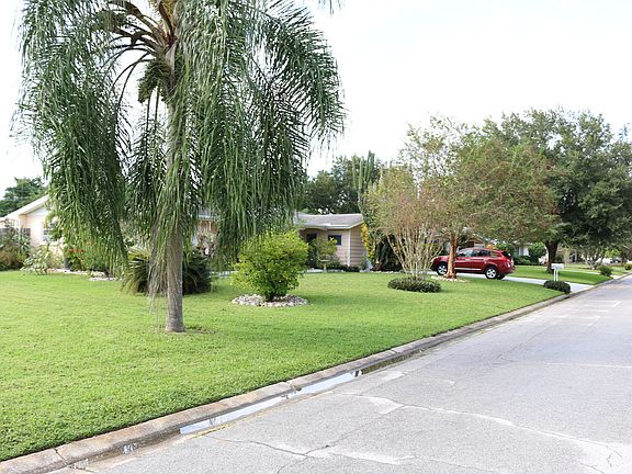 4th image of 4300 Des Plaines Dr