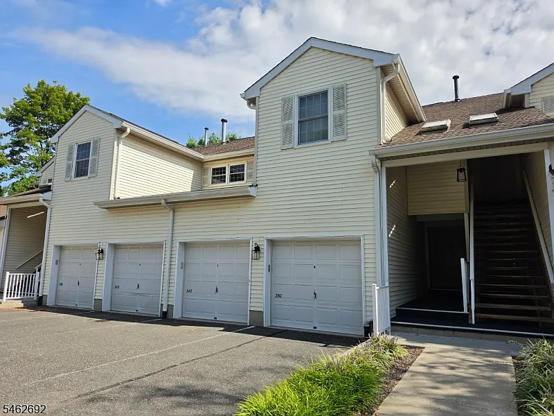 346 Potomac Dr