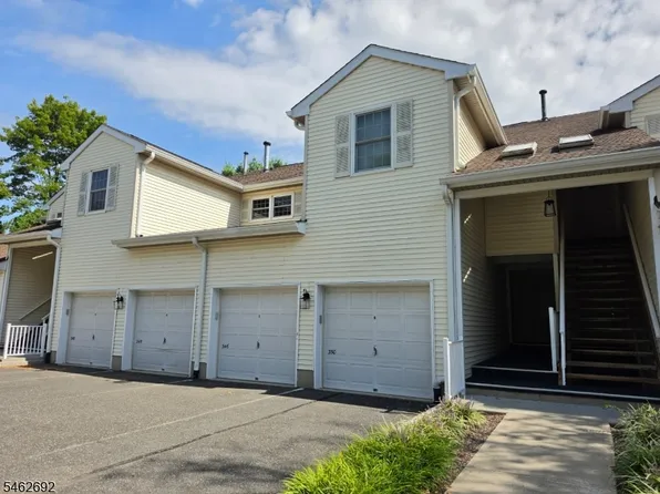 346 Potomac Dr, Basking Ridge, NJ 07920