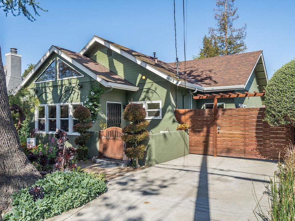 1st image of 683 Dorothy Ave