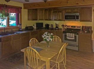 64 Maple St #B, Baldwinville, MA 01436