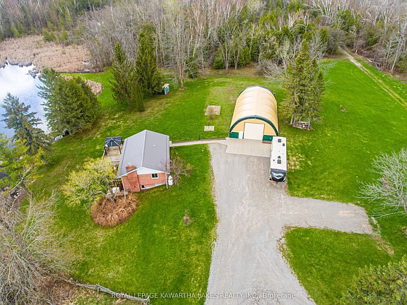 4th image of 1 Bridle Rd