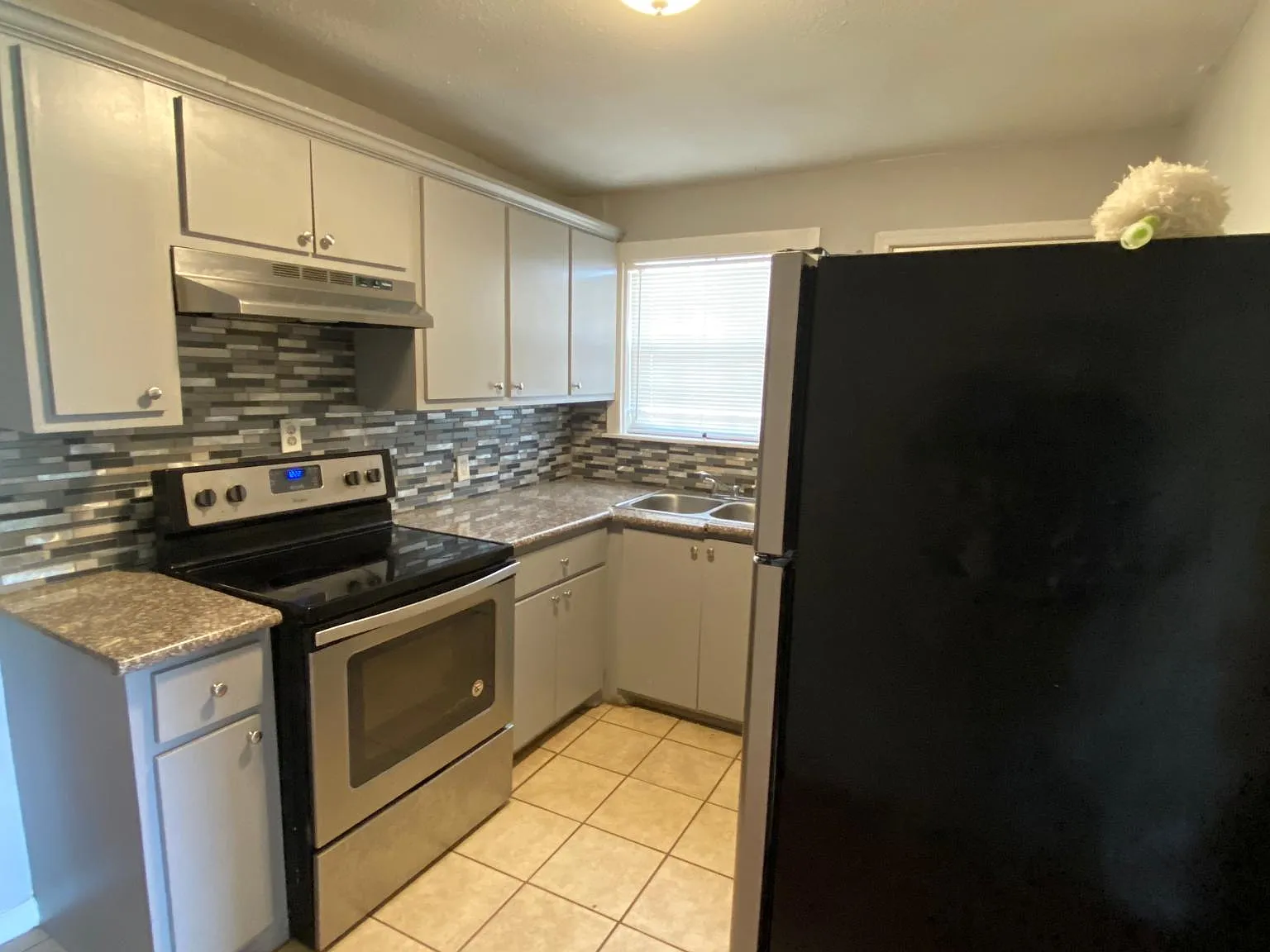 1 bed, 500 sqft, $800 — Photo 2