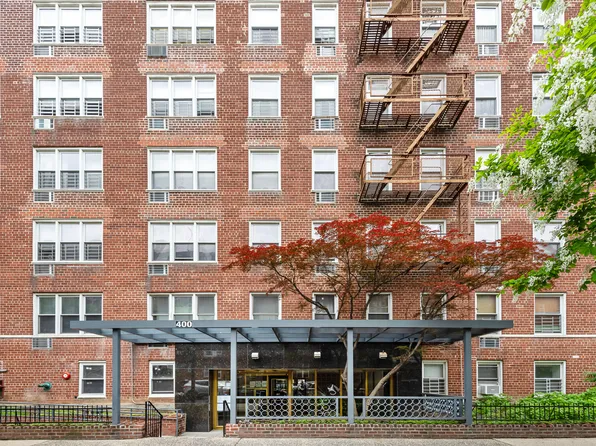 400 East 17th Street 608 image 11 of 11