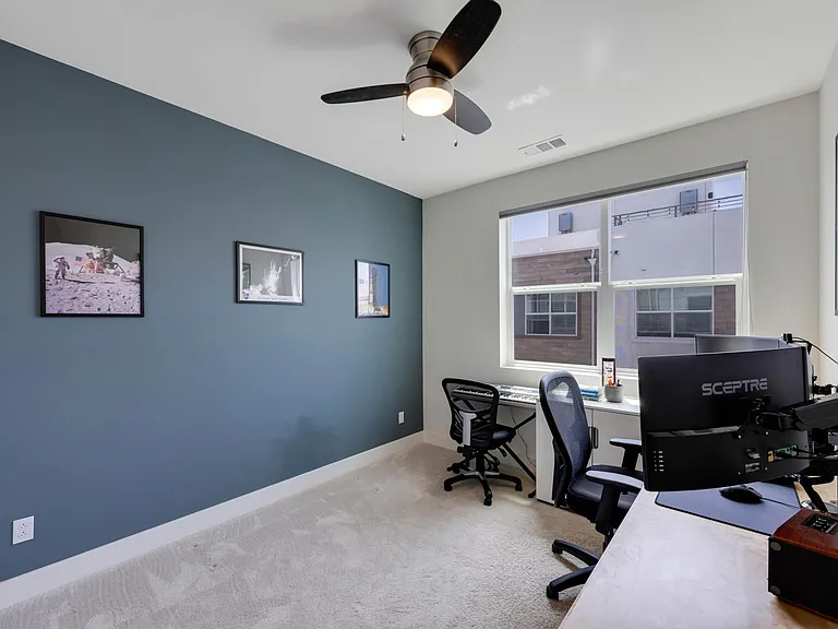 987 E Mason Ln #130 — Photo 36