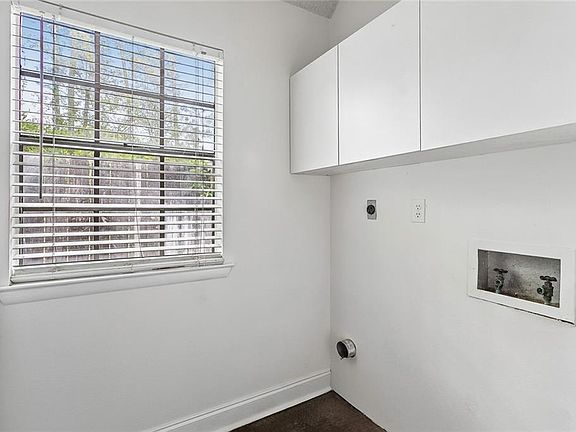2nd image of 59441 Bonfouca St