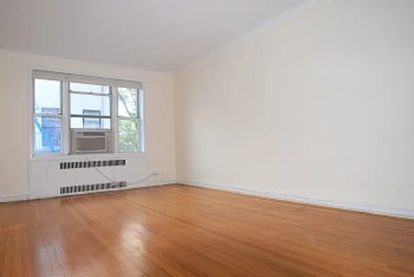 Rented by Rowen Skeg | media 82