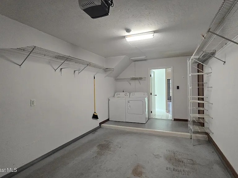 816 Greenwood Manor Cir #10 — Photo 53