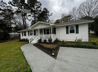 521 Oak Circle Dr, Myrtle Beach, SC 29588