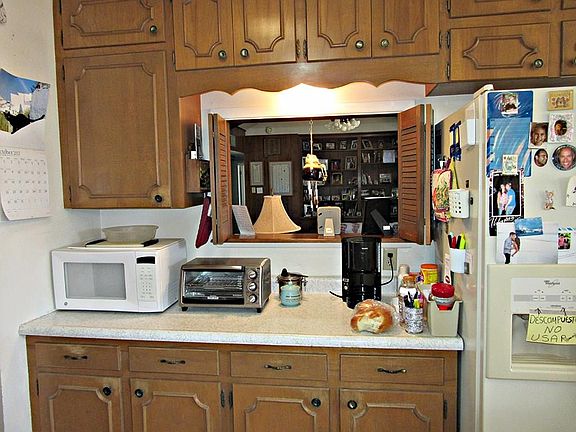 5th image of 9125 McFall Dr