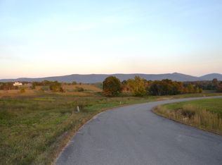 Bethel Ln, Crossville, TN 38572