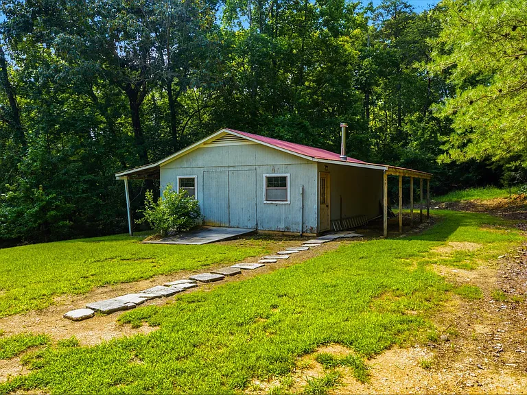 250 Goodfield Ck Rd — Photo 18