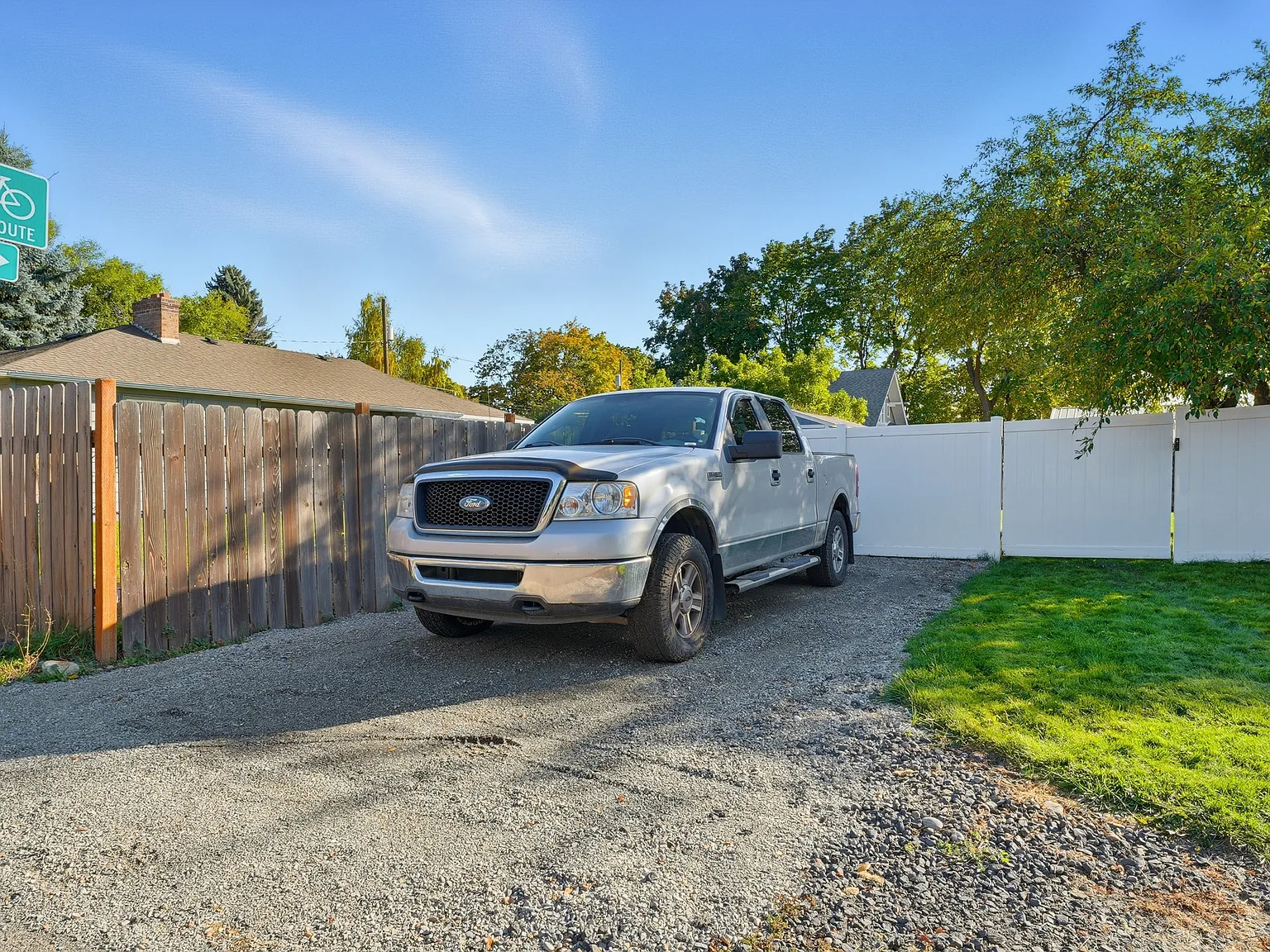 9614 East Valleyway Avenue - 1 — Photo 3