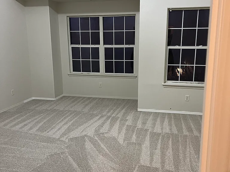 18592 SW Takena Ct — Photo 5
