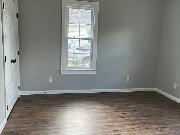 344 Mayflower Ave — Photo 17