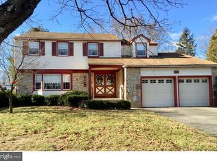 1965 Birchwood Park Dr N, Cherry Hill, NJ