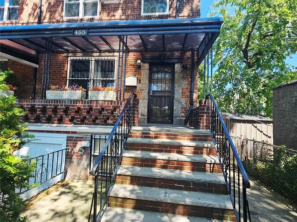 455 E 43rd Street, Brooklyn, NY 11203