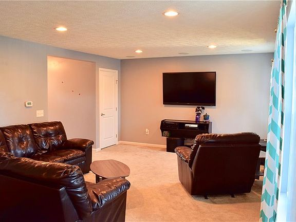 3rd image of 764 Eldridge Rd