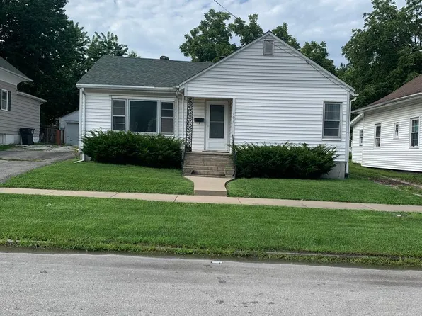 705 Taylor St, Moberly, MO 65270