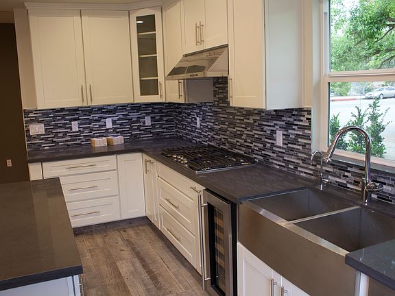 4th image of 5340 Geyser Ave