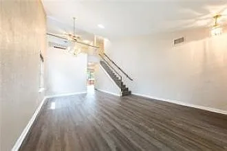 805 Chiselpoint Cv — Photo 25