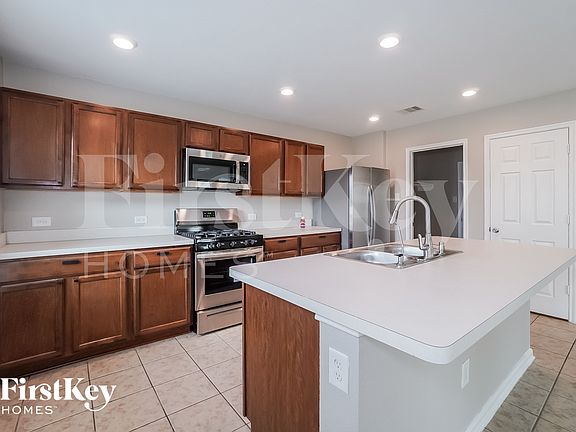5th image of 14315 Cedar Pine Ct