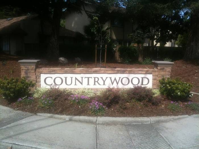 Countrywood