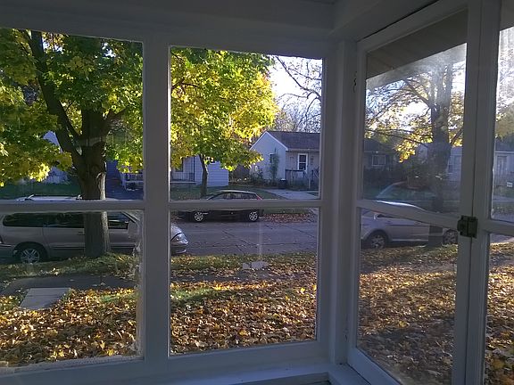 4th image of 575 E Milton Ave
