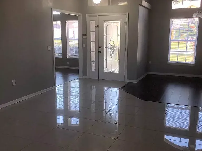 11382 Aston Hall Dr S — Photo 4