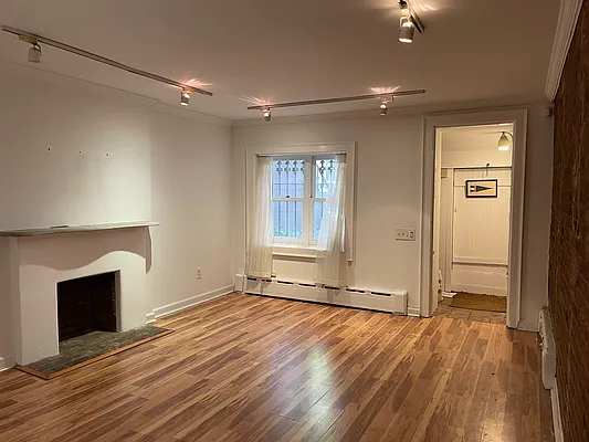 Rented by Corcoran | media 11