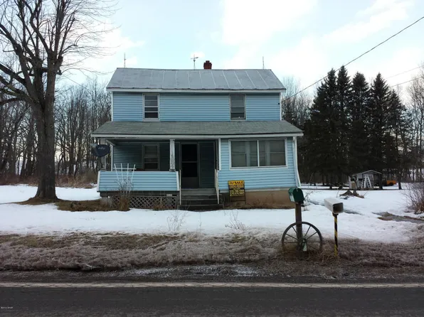 81 W County Rd, Sugarloaf, PA 18249