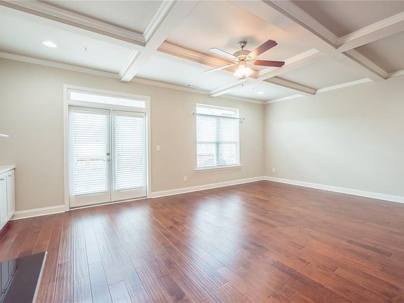 5th image of 313 Garland Woods Ct