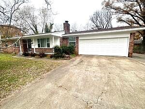 1st image of 2902 W 2nd St