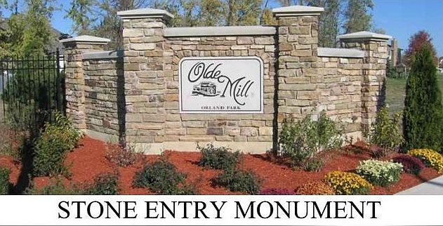 2nd image of 17430 Deer Trail Ct