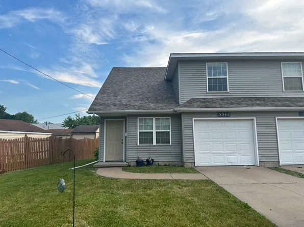 3345 Heatherton Dr, Davenport, IA 52804