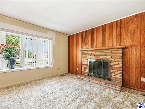 5th image of 2109 S 5th St