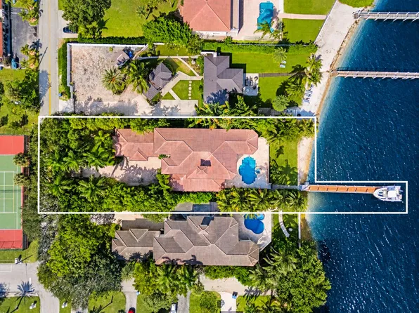 318 S Lake Drive, Lantana, FL 33462