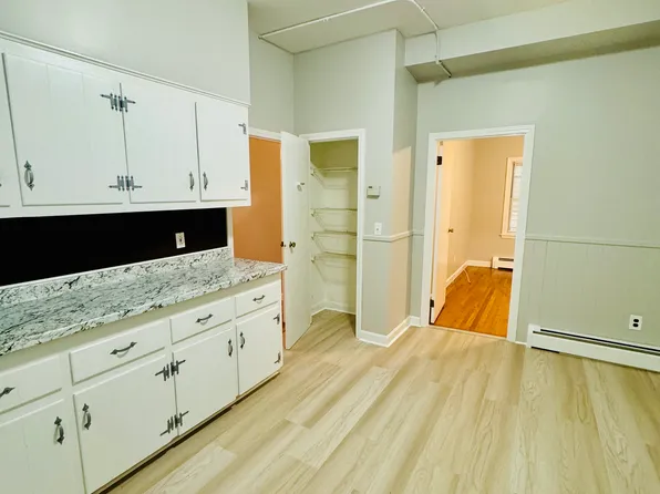 (undisclosed Address), Bristol, RI 02809