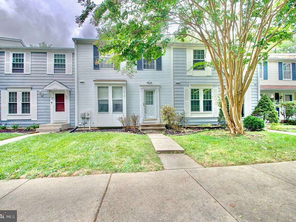 1st image of 1410 Point O Woods Ct