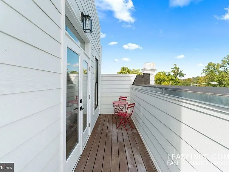 3524 Park Pl NW #2 — Photo 19
