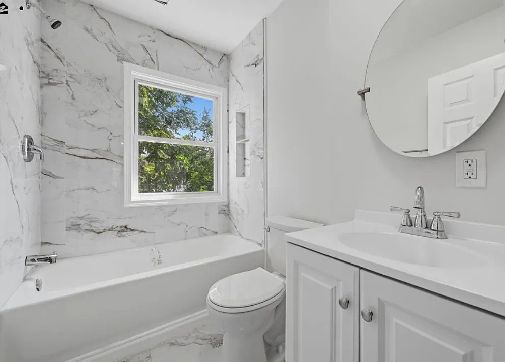 8 bed, 1825 sqft, $1,000 — Photo 4