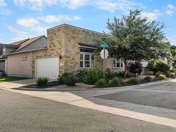 4th image of 109 Francesco Ln #40